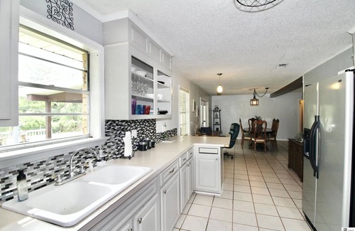 Claiborne House | Large 3-bedroom house in the heart of West Monroe