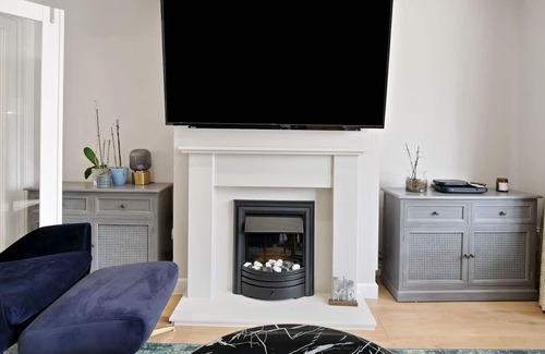 London Borough of Bromley House | Large 3 Bedroom House with Garden - Orpington