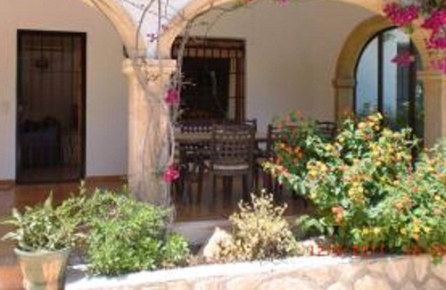 Urbanizacion La Mandarina Villa | Large 3 bedroom private villa with pool and WIFI (Tourist License Pending)