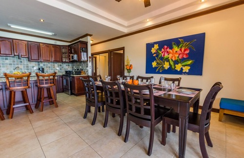 Punta Leona Condo | Family-Friendly 3 BR Condo with Ocean Views Steps to Beach