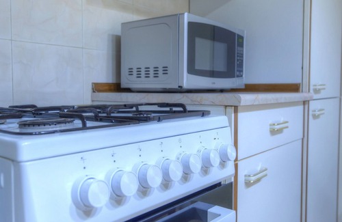 Sliema Apartment | Ideal 3BD Flat in the City, Steps from the Sea – Rated 10/10