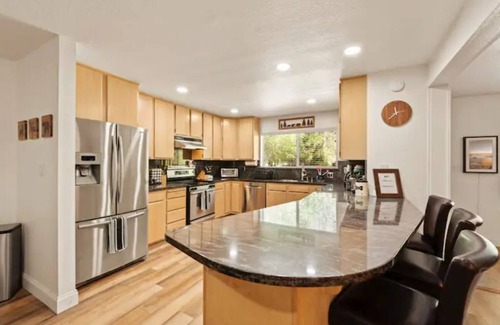 Graeagle House | Inviting 3BR Family Home with Gaming Room and Ocean View