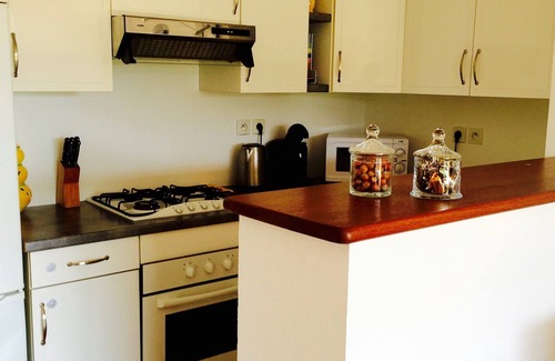 Sainte-Maxime Apartment | Idyllic Apartment with Terrace and Garden View, 10/10 Rating