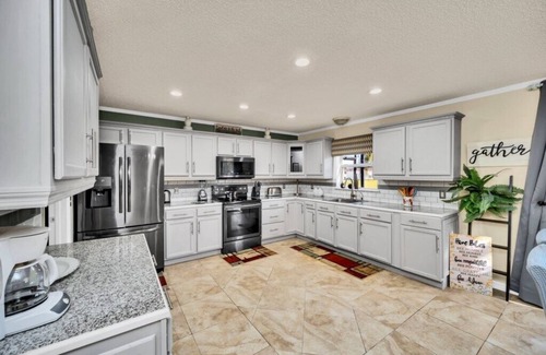 Kissimmee Villa | Spacious 5-Bedroom Retreat Near Top Attractions & Pool