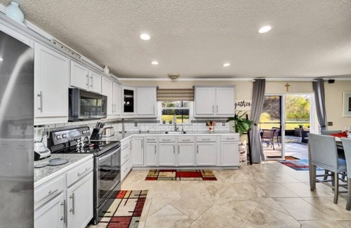 Kissimmee Villa | Spacious 5-Bedroom Retreat Near Top Attractions & Pool