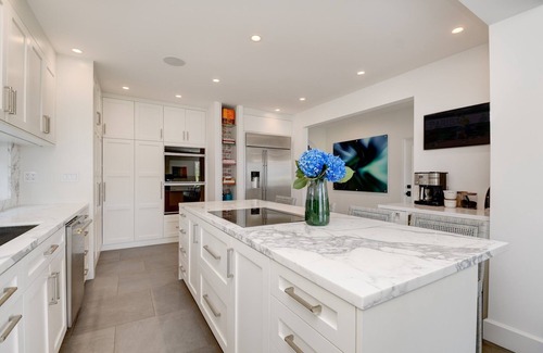 La Jolla Shores House | Inviting 6 Bedroom Beach House Steps From La Jolla Shores