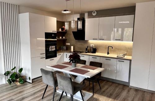 Ruzinov Apartment | Convenient 3-Room Apartment Near Bratislava Airport