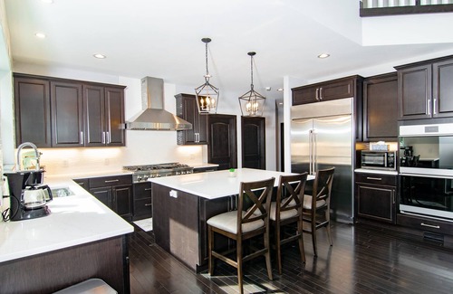 Mauston House | Ideal 8 Bedroom Family Retreat on Castle Rock Lake