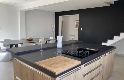 Arles Villa | Dreamy Villa with Heated Pool and Garden Near Arles