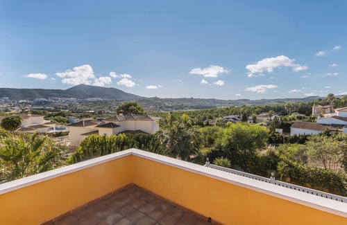 Urbanizacion La Mandarina Villa | Spacious Villa with Private Pool in Javea, Costa Blanca