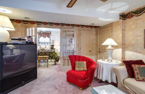 Danville Apartment | Private Guest House with Patio and Scenic Views - 10/10 Rated