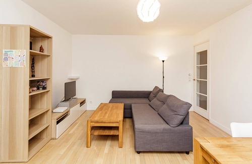 Charenton-le-Pont Apartment | Spacious Apartment Steps from Bois de Vincennes Park