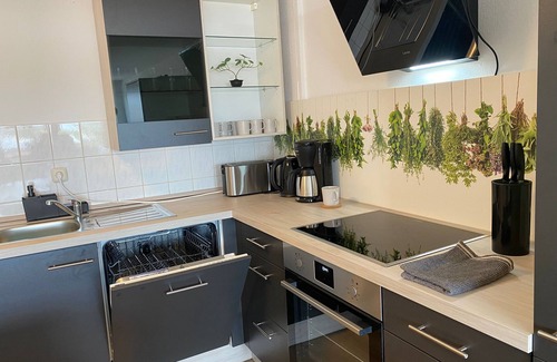 Limmer Condo | Spacious 4-Bedroom Apartment with WiFi and Pet-Friendly Perks