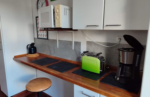 Zentrum-Suedost Apartment | Spacious Apartment in Central Leipzig with Breakfast Included