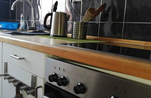 Zentrum-Suedost Apartment | Spacious Apartment in Central Leipzig with Breakfast Included