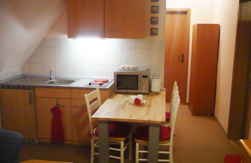Hiddensee Apartment | Oceanfront Family Retreat - Guest Rated 10/10