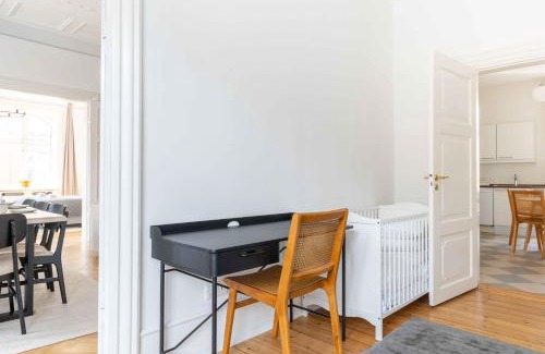 København V Apartment | Spacious Flats in Central Copenhagen near Tivoli Gardens