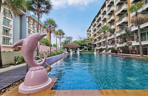 Wichit Apartment | Convenient Apartment in Patong, Steps from Bangla Road