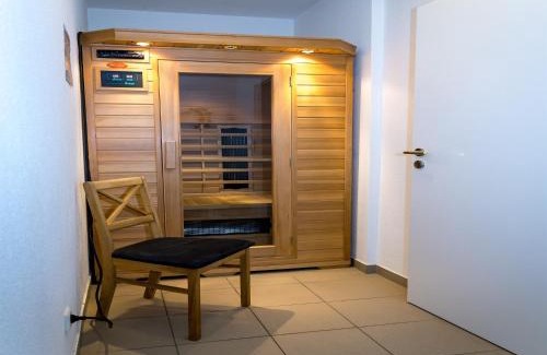 Goddelsbach Apartment | Relaxing Apartment in Sauerland with Garden Patio & Sauna