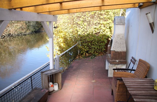 Fruchteburg Apartment | Spacious 3-Bedroom Apartment with Pool and Kitchen Access
