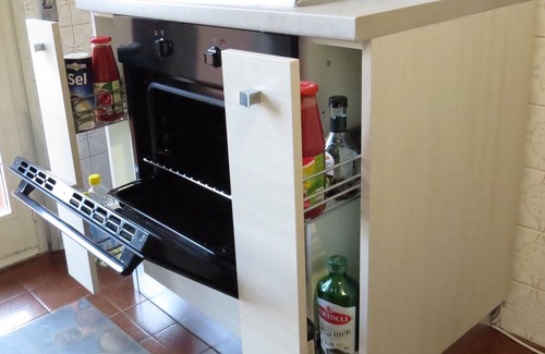 Quartiere XI Portuense Apartment | Well-Connected Apartment Near Airport & City Center, Rated 10/10