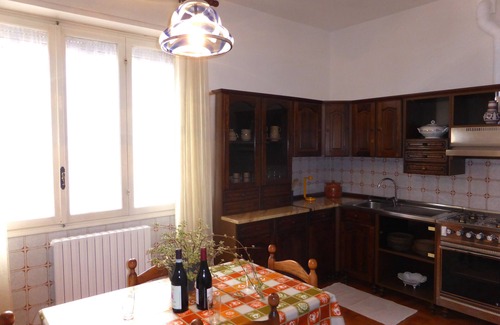 Cason della Guardia Apartment | Bright Apartment with Balcony, Garden & Ocean View