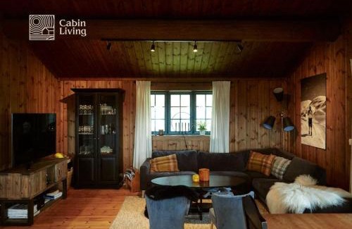 Nes House | Relaxing Getaway at Grand Cabin Nesfjellet with Jacuzzi