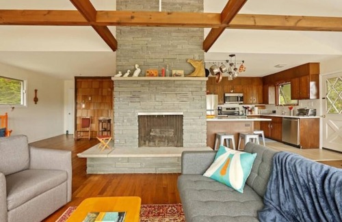 Oak Hill House | Elegant Country House Near Hudson Valley & Catskills Skiing