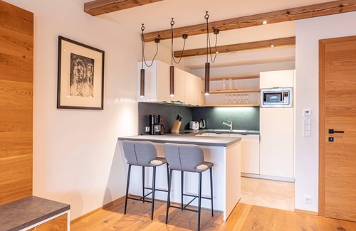 Reith bei Kitzbuehel Ski Chalet | Inviting Chalet with Wellness Area and Pet-Friendly Amenities