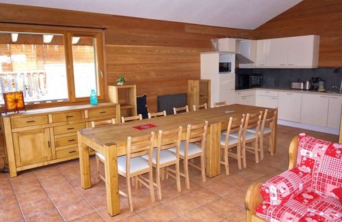 Villarodin-Bourget Ski Chalet | Family-Friendly Chalet in Haute Maurienne with Spa & Hot Tub
