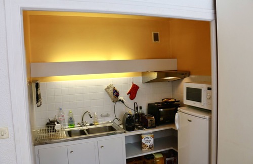 Chamonix City Centre Apartment | Peaceful Studio with Magnificent Mont-Blanc View