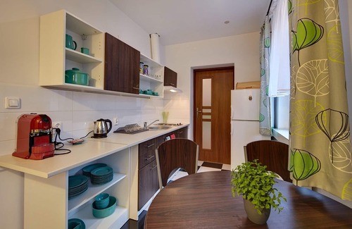 Katowice Apartment | Cozy Apartment in Katowice with Fully Equipped Kitchen
