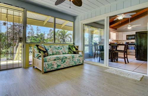Keaau House | Family-Friendly Oasis with Pool and Ocean View near Kaloli