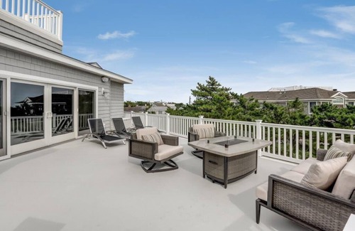Beach Haven Park House | Contemporary Beach House Steps from the Ocean with Hot Tub