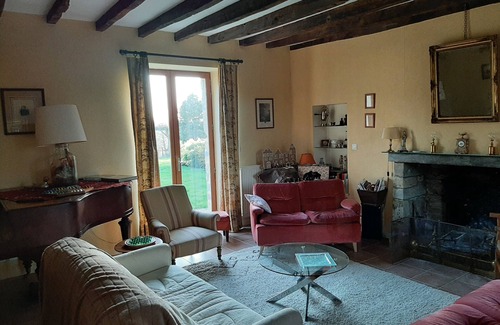Pipriac House | Charming Stone Farmhouse with Private Pool and Family Amenities