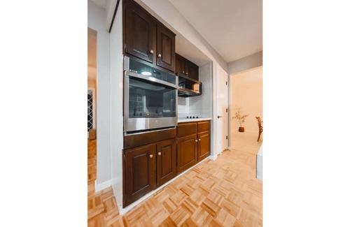 Columbia House | Inviting House with Pool Table, Wildlife & Family Amenities