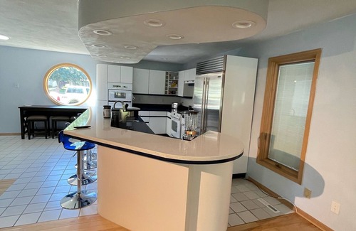 Rockford House | Ideal Custom Home with River Access and Yard Games