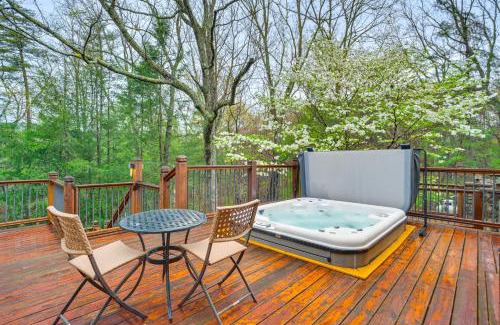 Dahlonega House | Family-Friendly Dahlonega Retreat with Hot Tub & Top Rating!