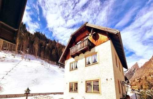 Muhr House | Large, detached holiday home in Muhr