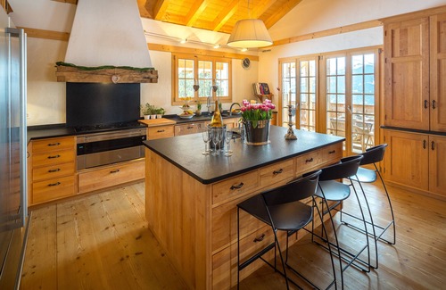 Murren Ski Chalet | Exclusive Family-Friendly Chalet in Murren with Spa & Pool