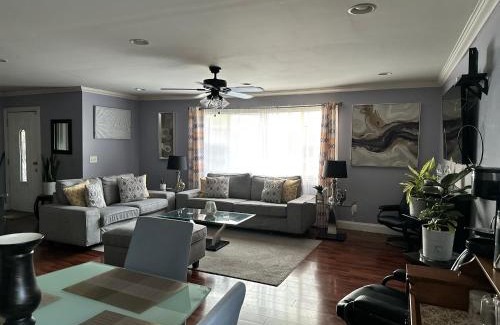 Columbus House | Spacious Executive Home with Game Room & Pet-Friendly Stay