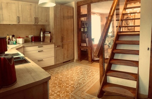 Nikolaivorstadt House | Family-Friendly Holiday Home with Garden Near Old Town