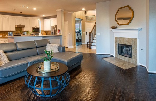 Frisco House | LARGE, FAMILY FRIENDLY HOME, POOL OASIS, CLOSE TO PGA/STAR/TOYOTA STADIUM nn