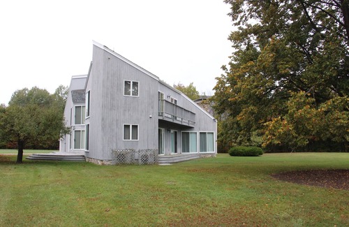 Manchester Center House | Family-Friendly Getaway Near Bromley & Stratton Mountains