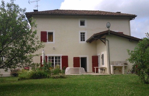 Laurede House | Family Retreat with Ocean and Lake Views – Rated 9.8/10!