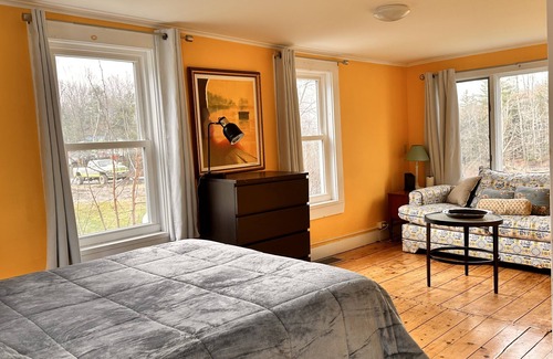 Waterbury Center Other | Spacious Farm House Apartment Near Stowe Mountain Resort