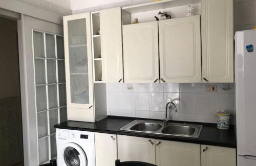 Corso dei Mille - Sant'Erasmo Apartment | Spacious Flat Near Botanical Garden & Central Station