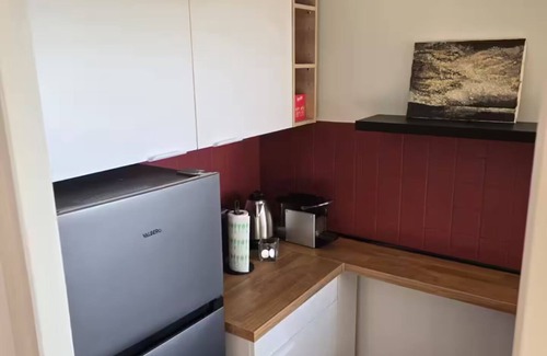 Rueil-Malmaison Apartment | Large fully equipped studio with terrace
