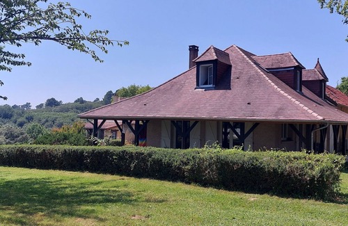 Saint-Andre-dAllas Cottage | Family-Friendly Vrbo Property with Pool and Kitchen Access