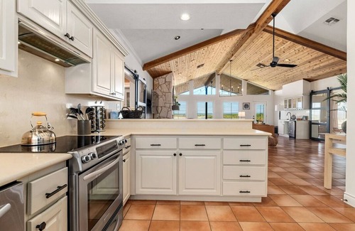 Spicewood House | Scenic Lake House with Grill and Expansive Patios